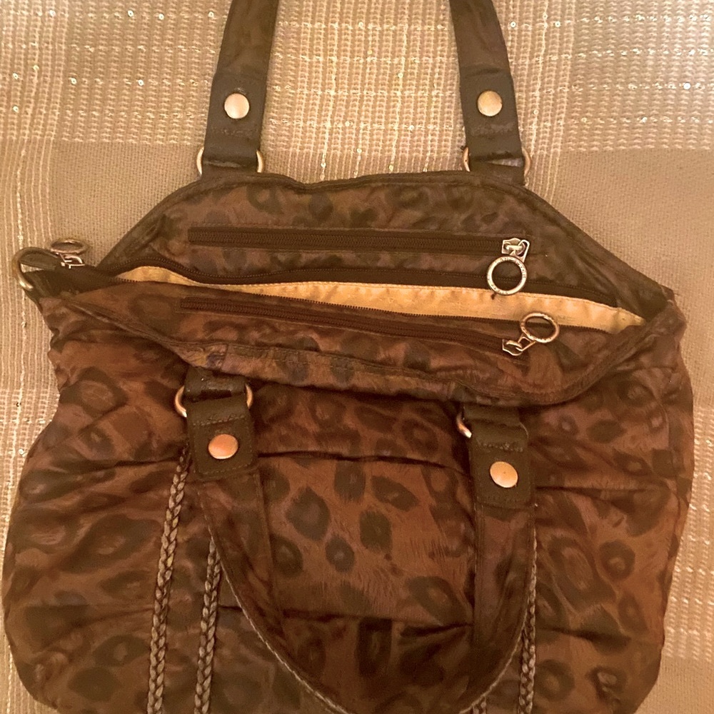 Authentic Lancaster designed brown shoulder bag . - Picture 11 of 16